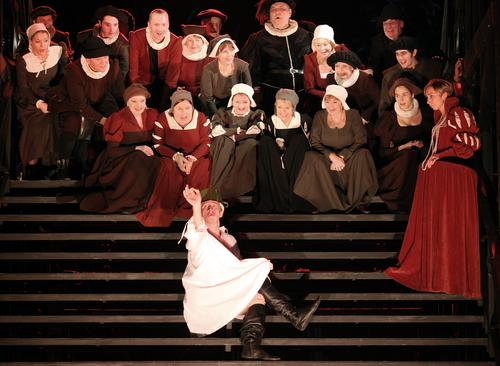 „Hamlet” na rusztowaniu – w warszawskim Teatrze Narodowym