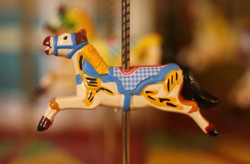 Tysiąc zabawek z lamusa historii na wystawie w Paryżu